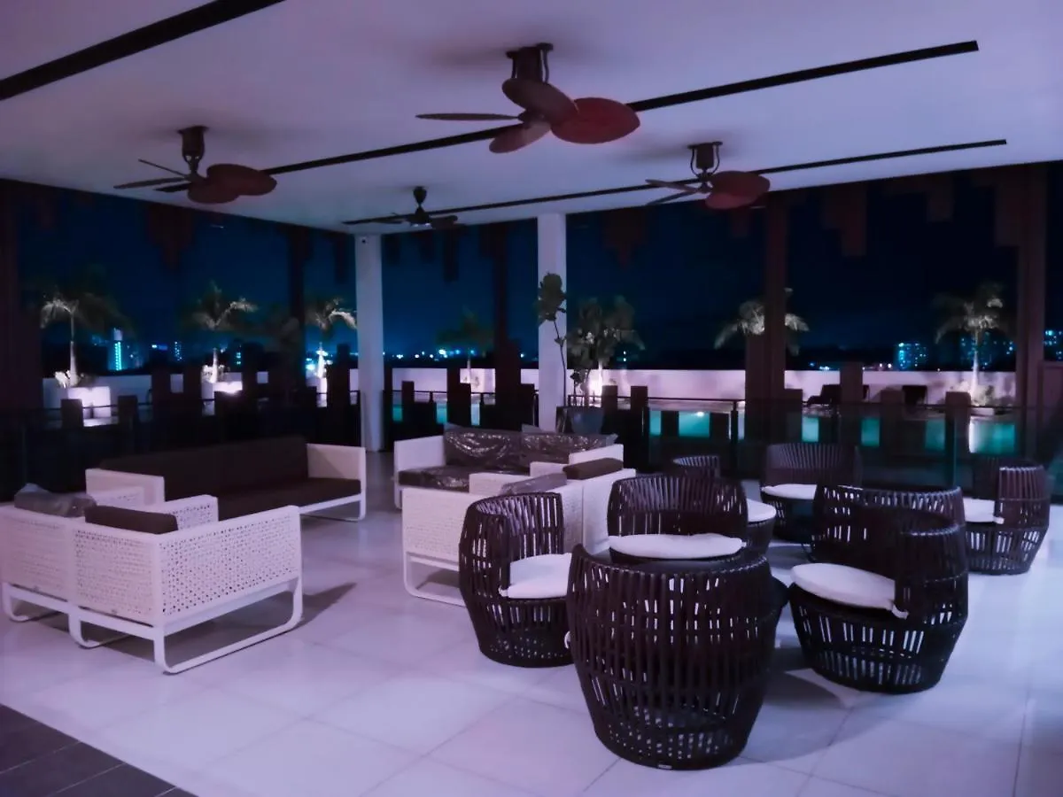 Privat bolig Comfortable18 3R2B 7Pax Meritus Perai